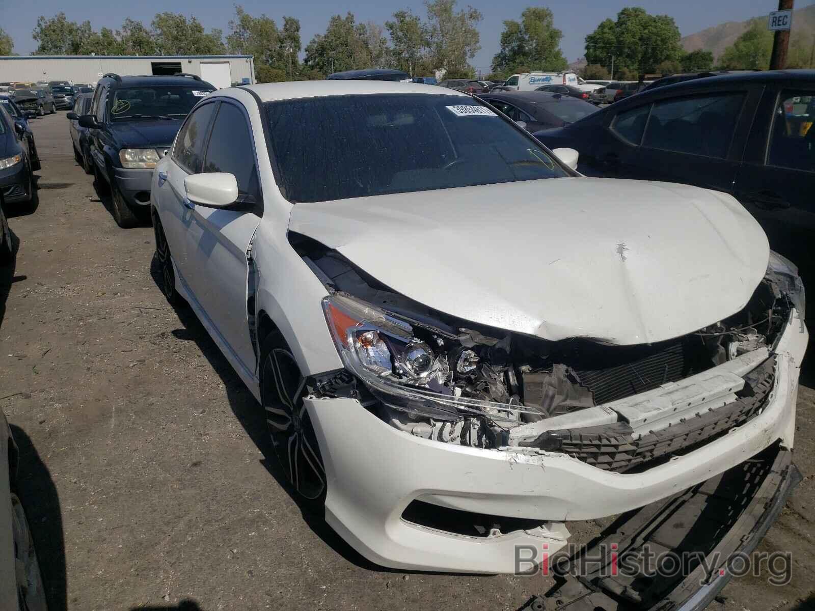 Photo 1HGCR2F56HA204942 - HONDA ACCORD 2017