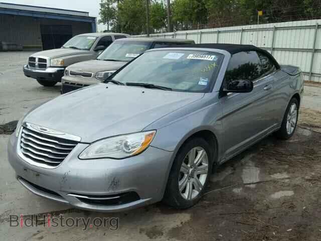 2013 CHRYSLER 200 - VIN: 1C3BCBEB1DN580779 - Фото 2