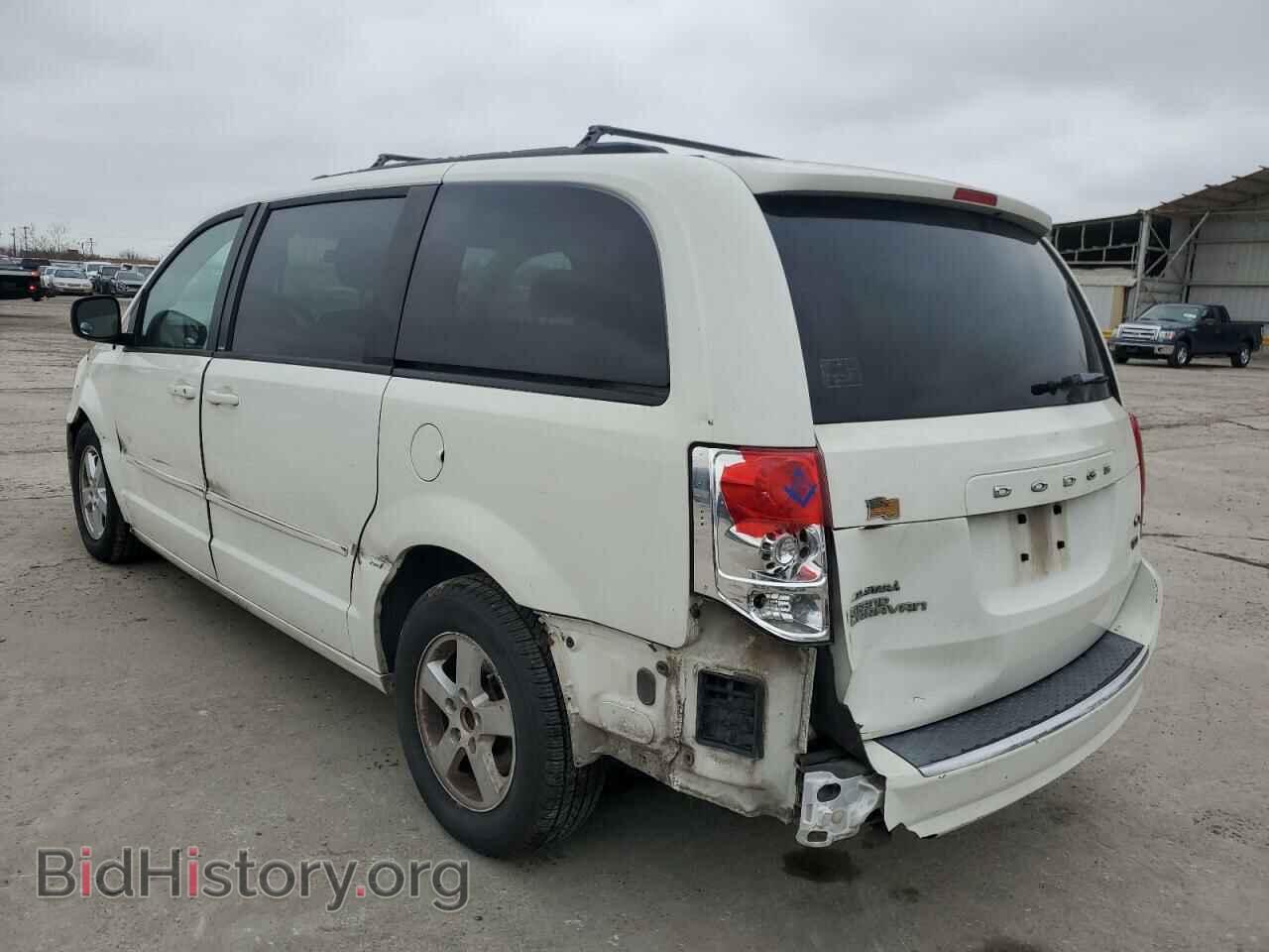 2013 DODGE CARAVAN - VIN: 2C4RDGCG9DR580888 - Фото 2