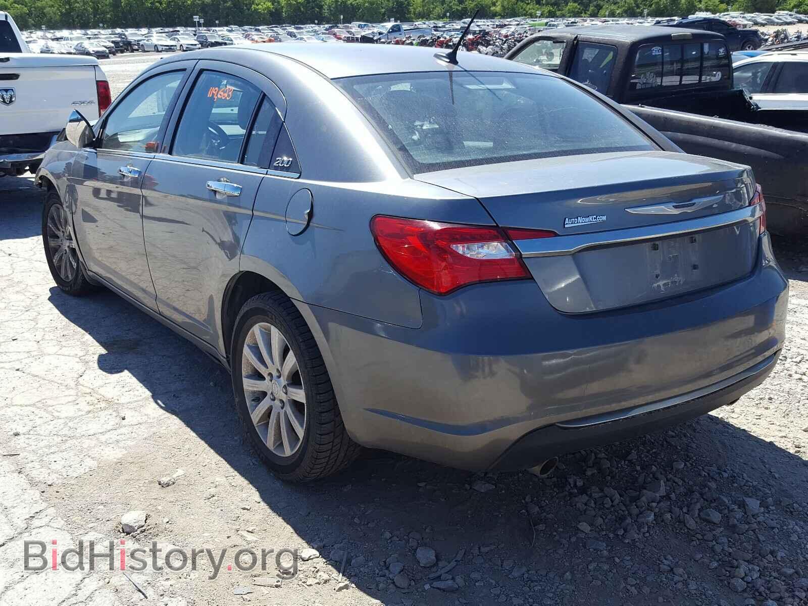 2013 CHRYSLER 200 - VIN: 1C3CCBCG0DN638934 - Photo 3