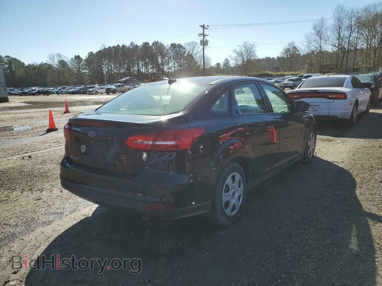 2017 FORD FOCUS - VIN: 1FADP3E29HL345908 - Фото 3