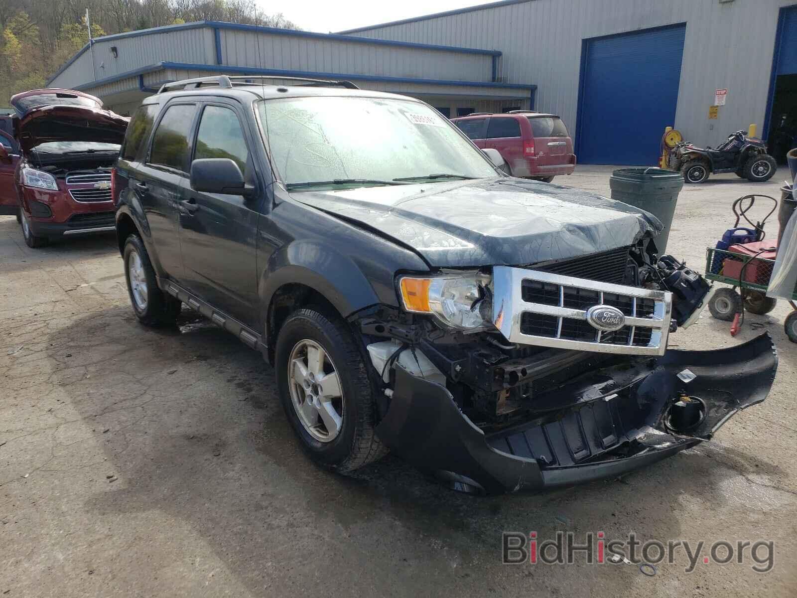 Photo 1FMCU93729KA19709 - FORD ESCAPE 2009