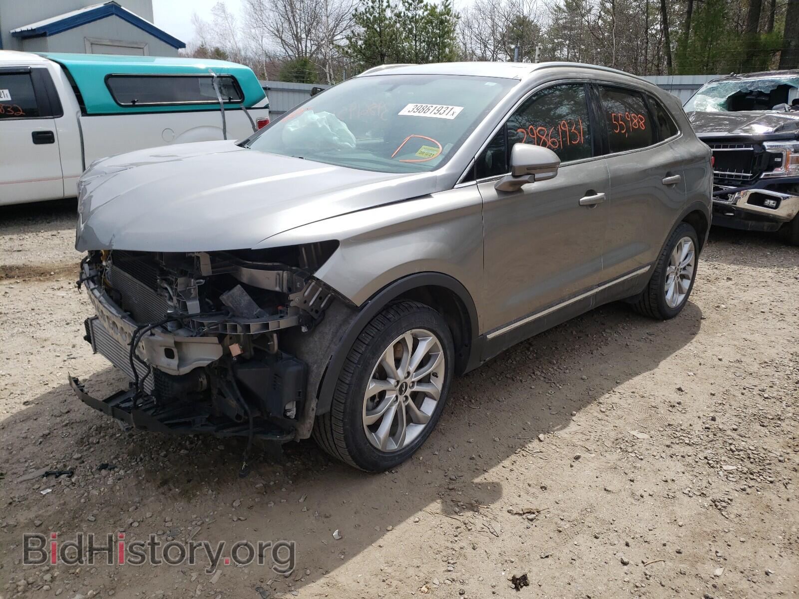 2017 LINCOLN MKC - VIN: 5LMTJ2DH2HUL03221 - Photo 2