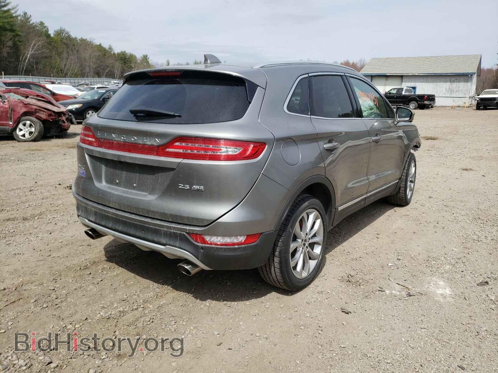 2017 LINCOLN MKC - VIN: 5LMTJ2DH2HUL03221 - Photo 4