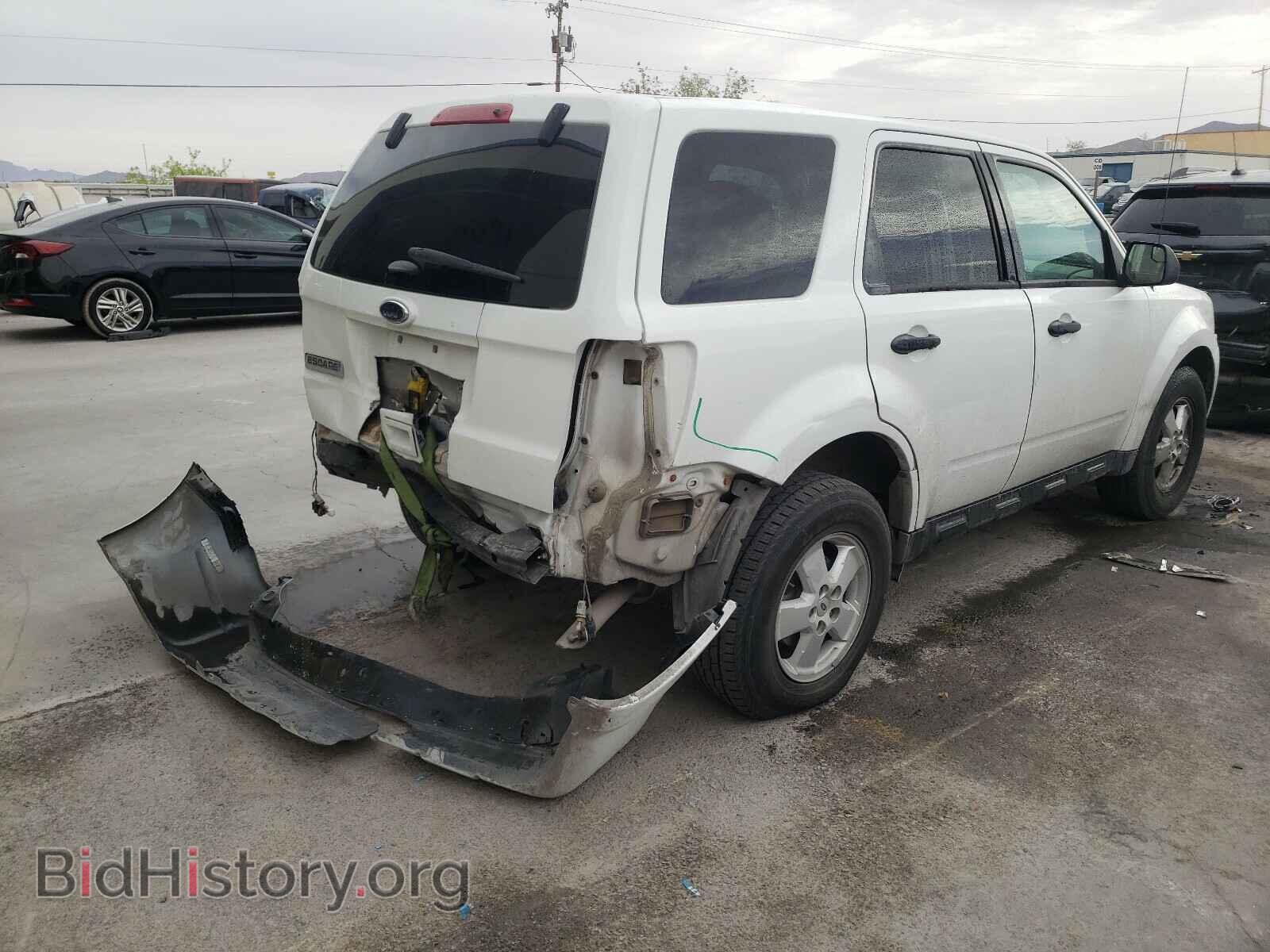 2012 FORD ESCAPE - VIN: 1FMCU0C71CKB32909 - Фото 4