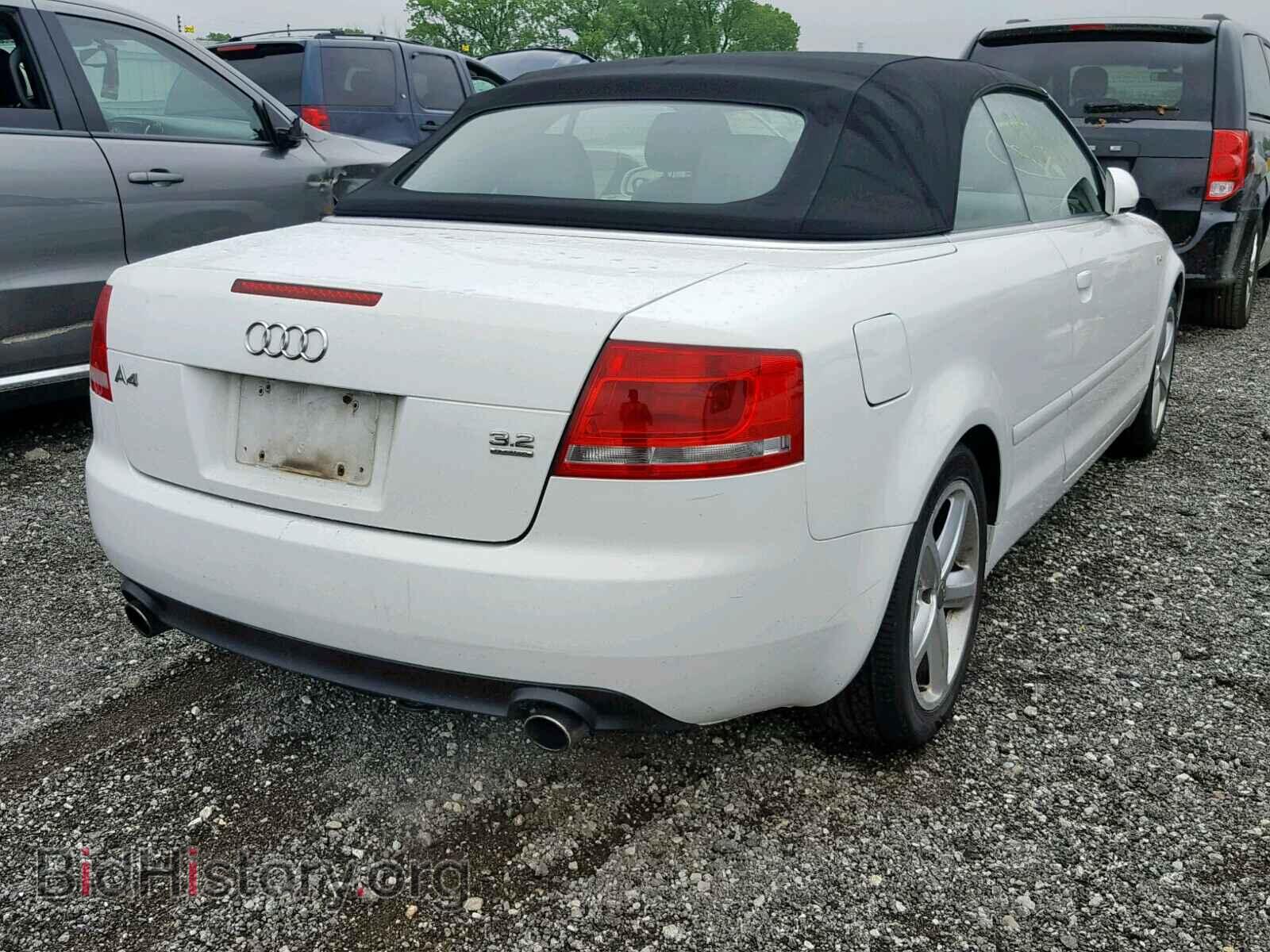 2008 AUDI A4 - VIN: WAUDH48HX8K015405 - Фото 4