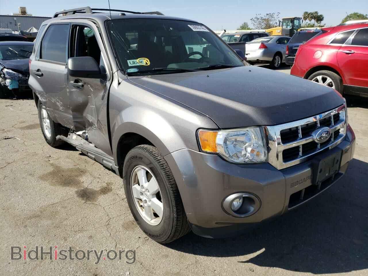 Photo 1FMCU0D7XCKB18425 - FORD ESCAPE 2012