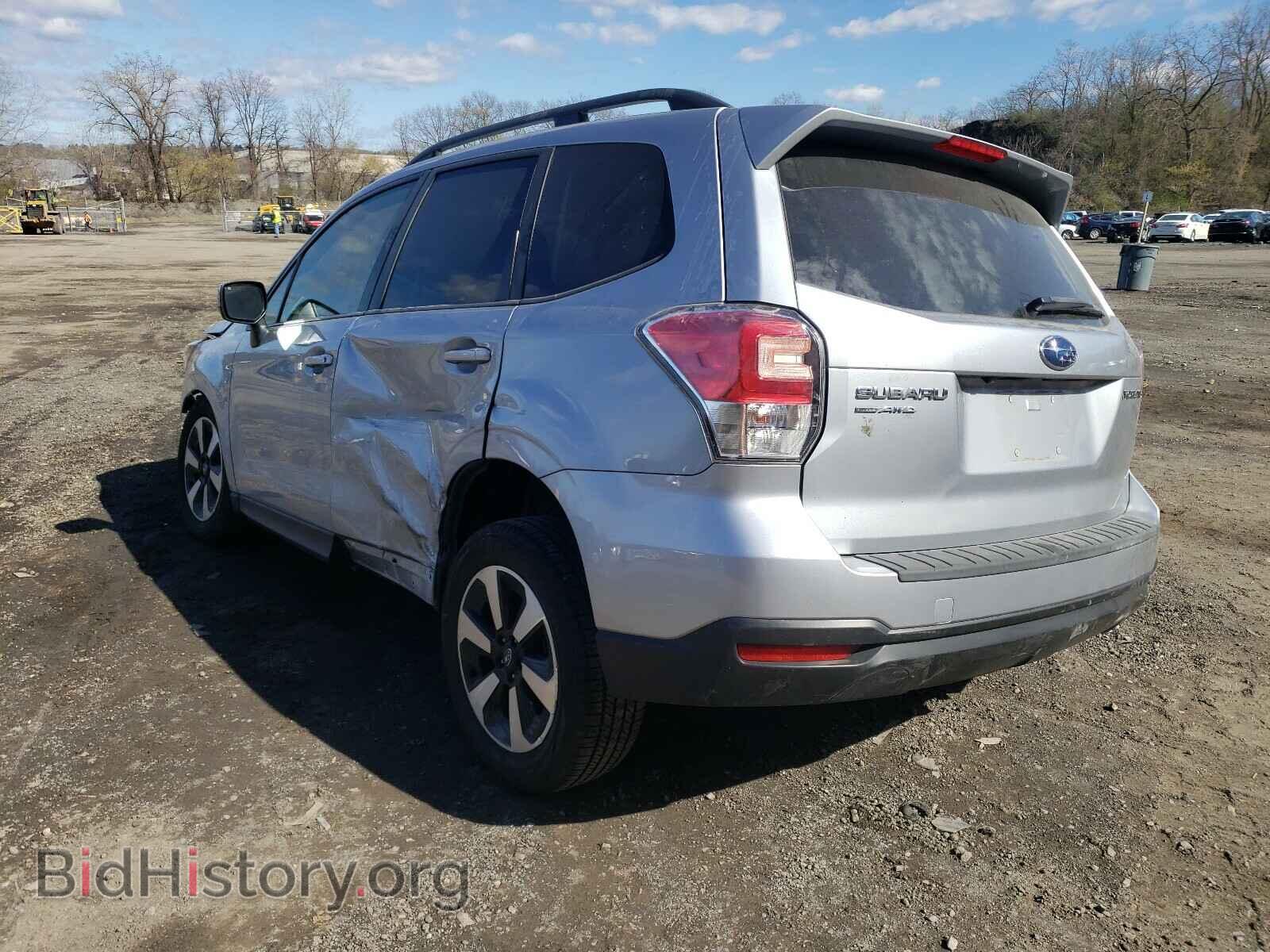 2018 SUBARU FORESTER - VIN: JF2SJAEC0JH502882 - Фото 3