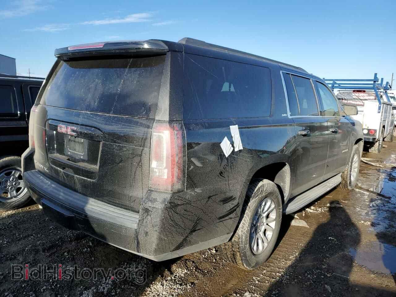 2017 GMC YUKON - VIN: 1GKS2GKC0HR111663 - Фото 3