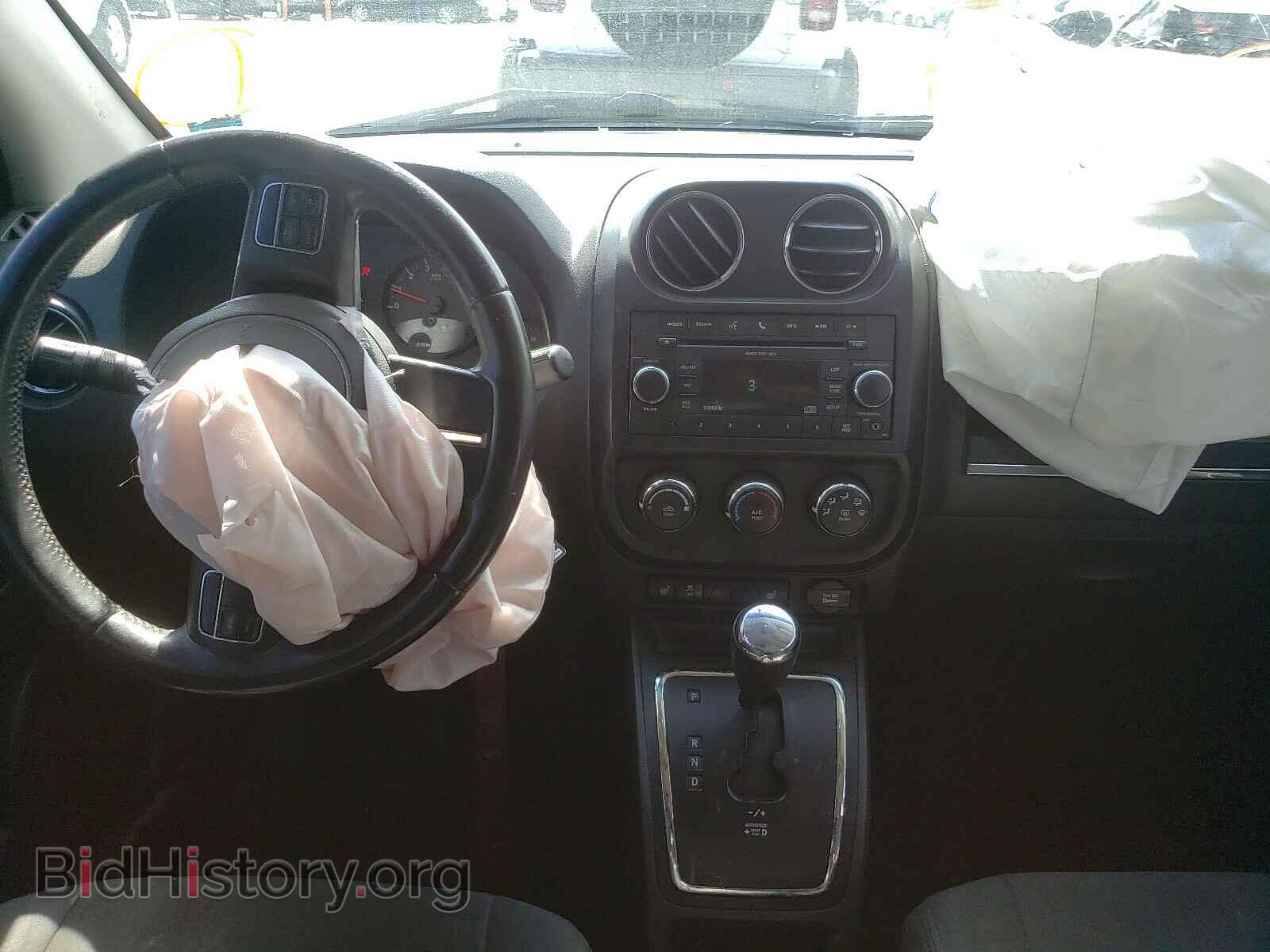 2011 JEEP COMPASS - VIN: 1J4NF1FB9BD193953 - Photo 9