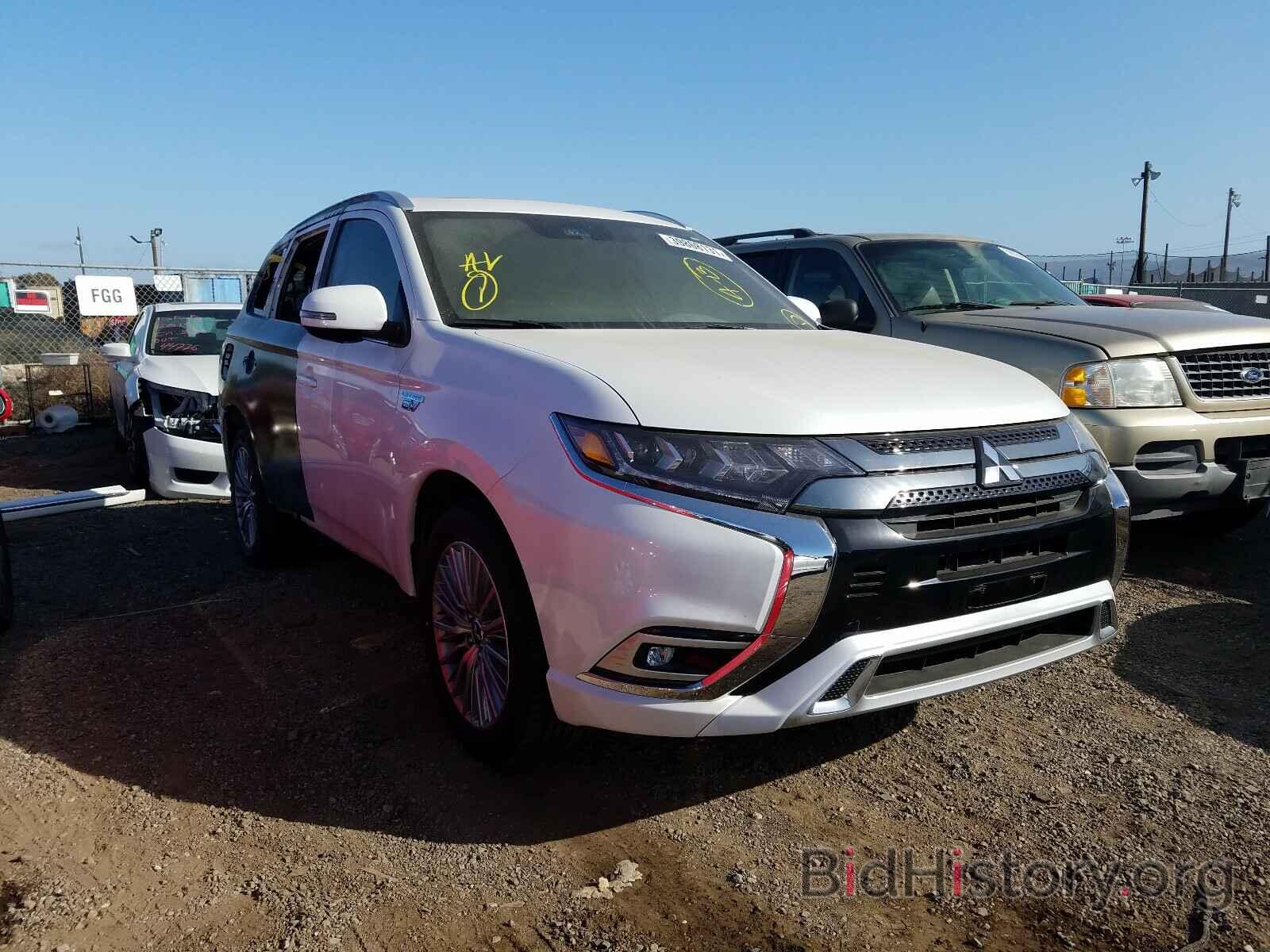 Photo JA4J24A57KZ035658 - MITSUBISHI OUTLANDER 2019