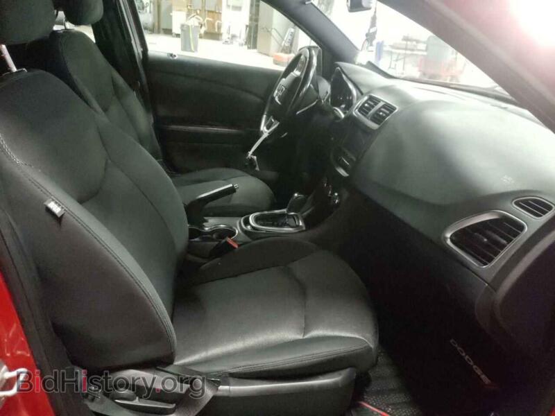 2011 Dodge AVENGER (VIN 1B3BD1FB7BN528279) — photo 5 of 10
