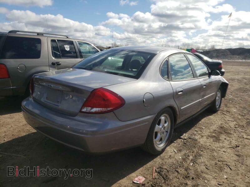2006 Ford TAURUS (VIN 1FAFP53U76A205129) — фото 4 из 10