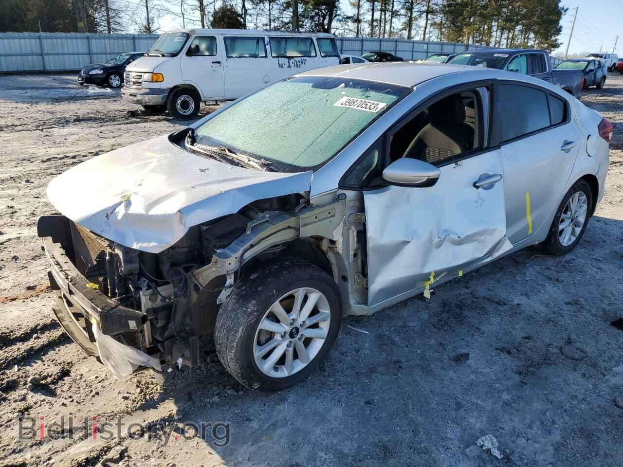 Photo 3KPFL4A7XHE009070 - KIA FORTE 2017
