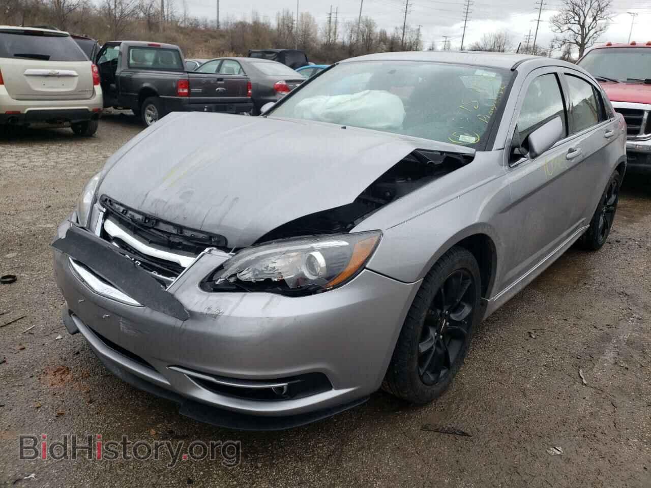 2014 CHRYSLER 200 - VIN: 1C3CCBCG4EN164584 - Фото 2
