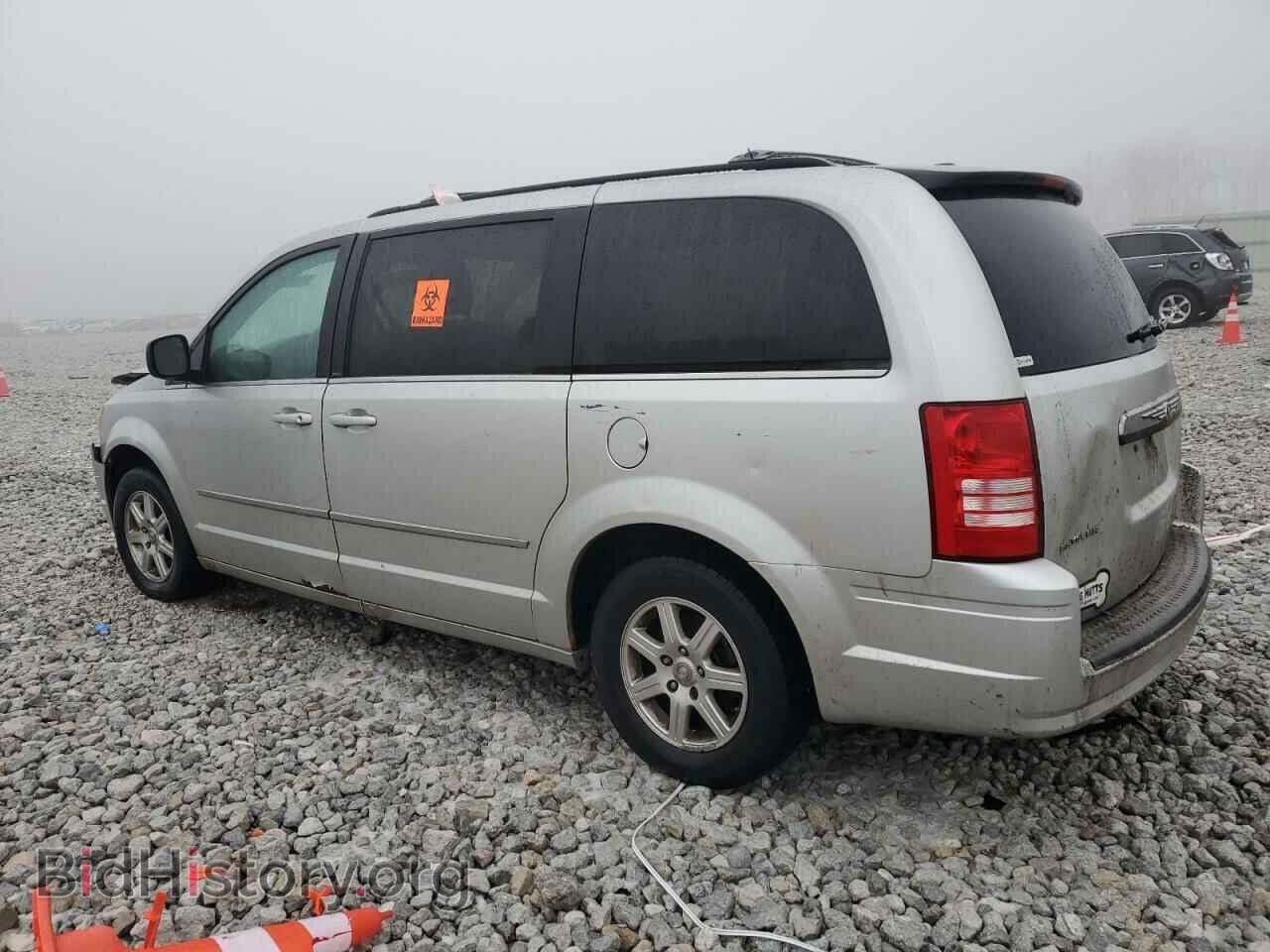 2010 CHRYSLER MINIVAN - VIN: 2A4RR5D12AR442907 - Photo 2