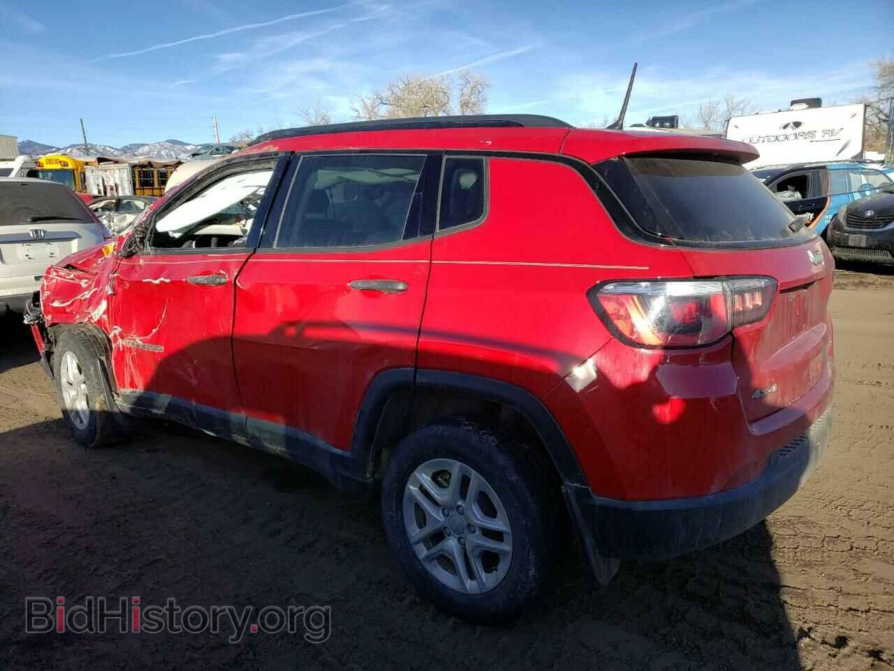 2018 JEEP COMPASS - VIN: 3C4NJDAB1JT191944 - Фото 2