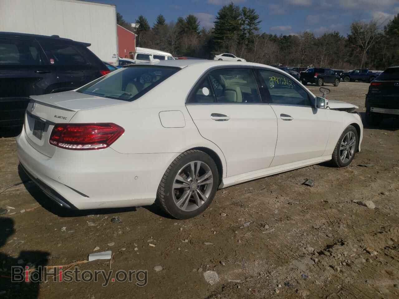 2015 MERCEDES-BENZ E-CLASS - VIN: WDDHF0EB6FB104071 - Фото 3