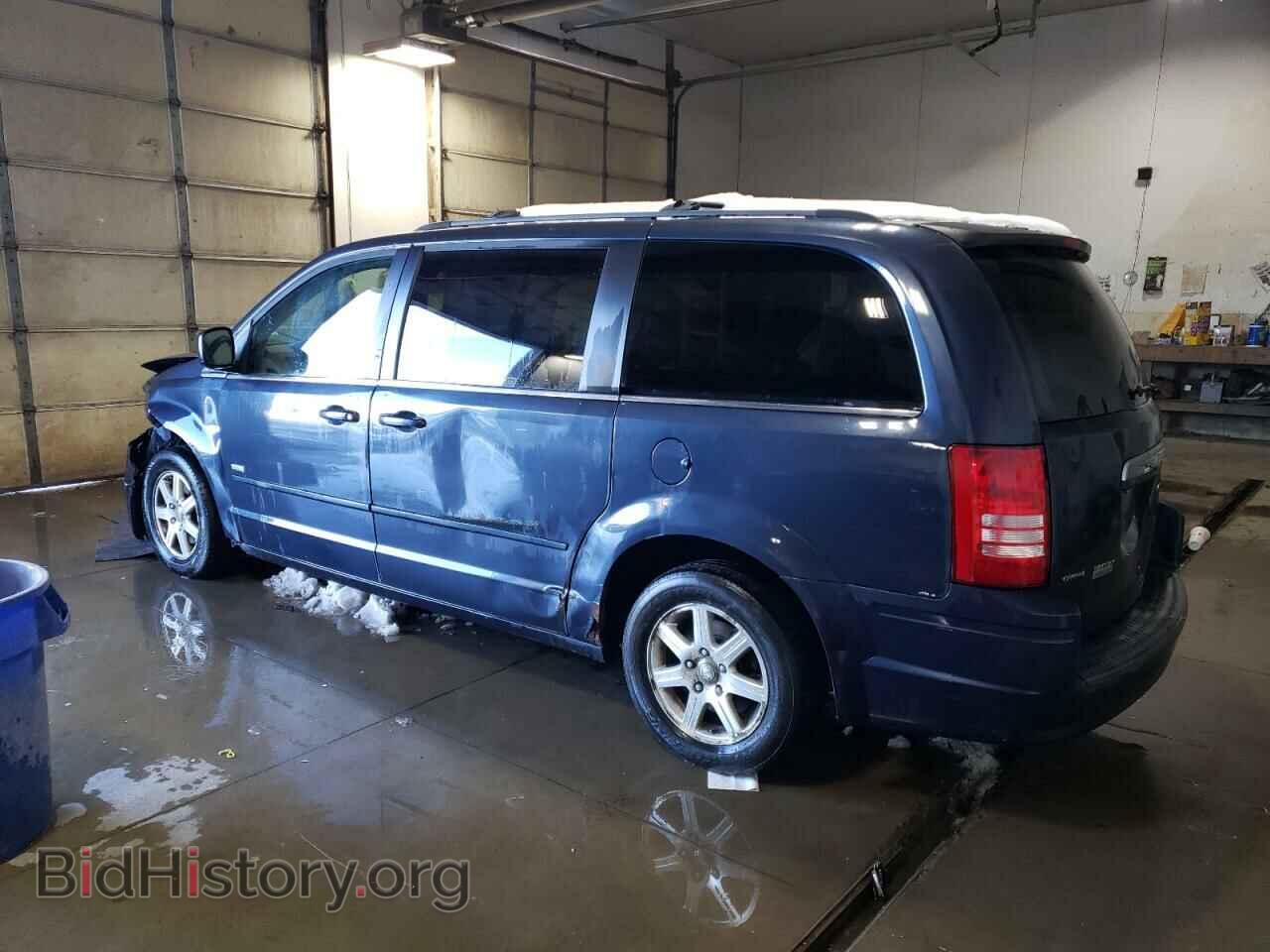 2008 CHRYSLER MINIVAN - VIN: 2A8HR54PX8R825891 - Фото 2