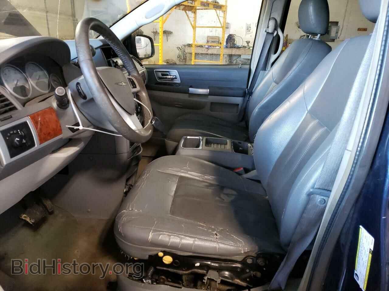 2008 CHRYSLER MINIVAN - VIN: 2A8HR54PX8R825891 - Фото 7
