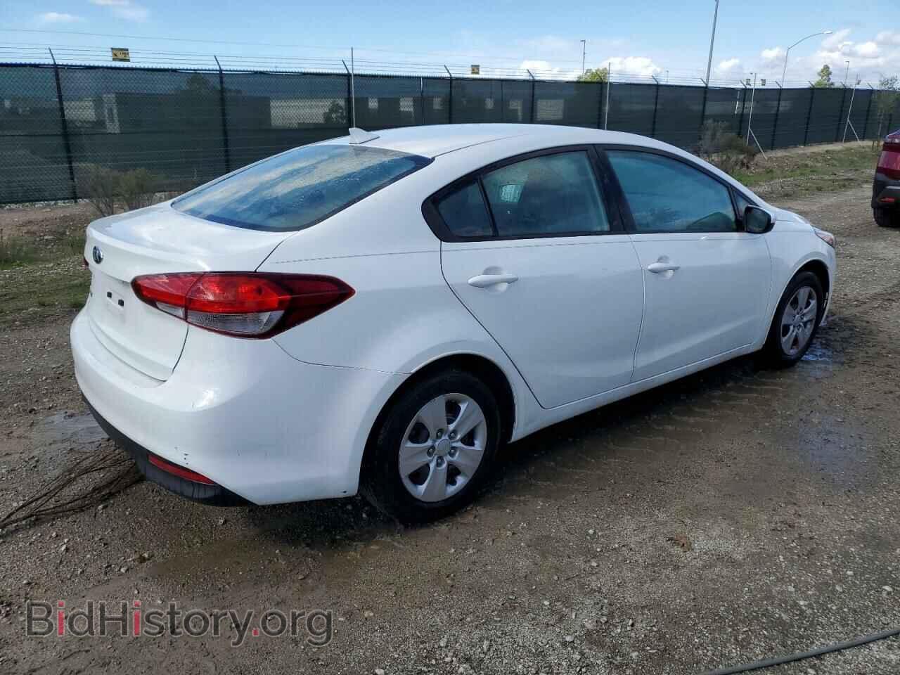 2017 KIA FORTE - VIN: 3KPFK4A74HE074015 - Фото 3