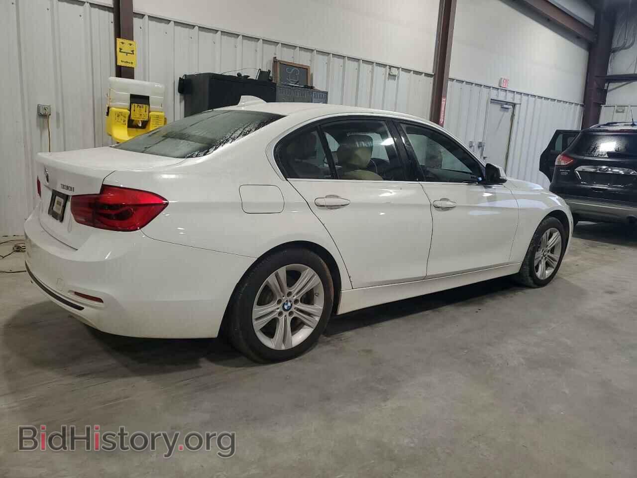 2018 BMW 3 SERIES - VIN: WBA8B9C56JEE82793 - Фото 3