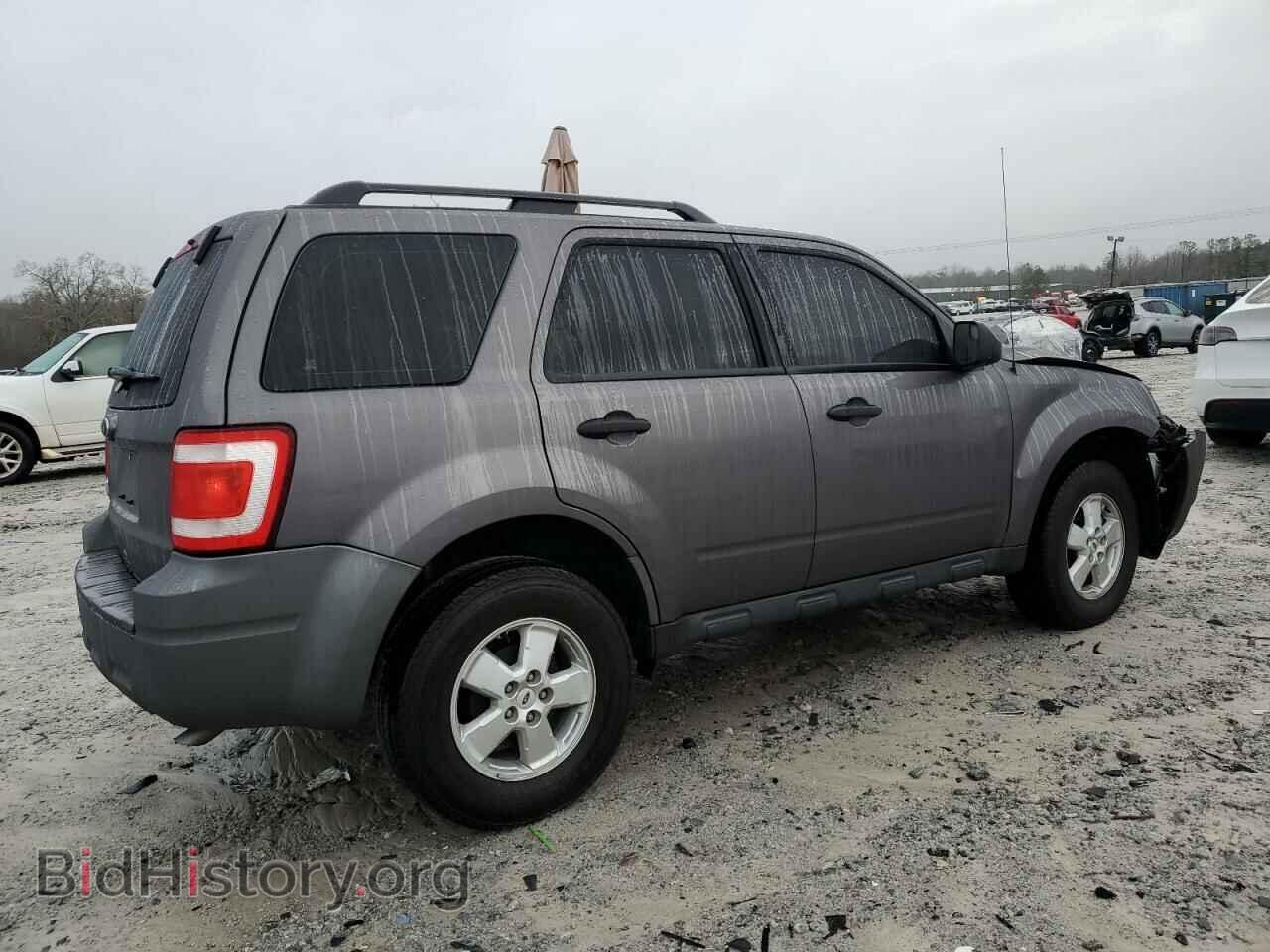 2010 FORD ESCAPE - VIN: 1FMCU0C77AKA63219 - Фото 3
