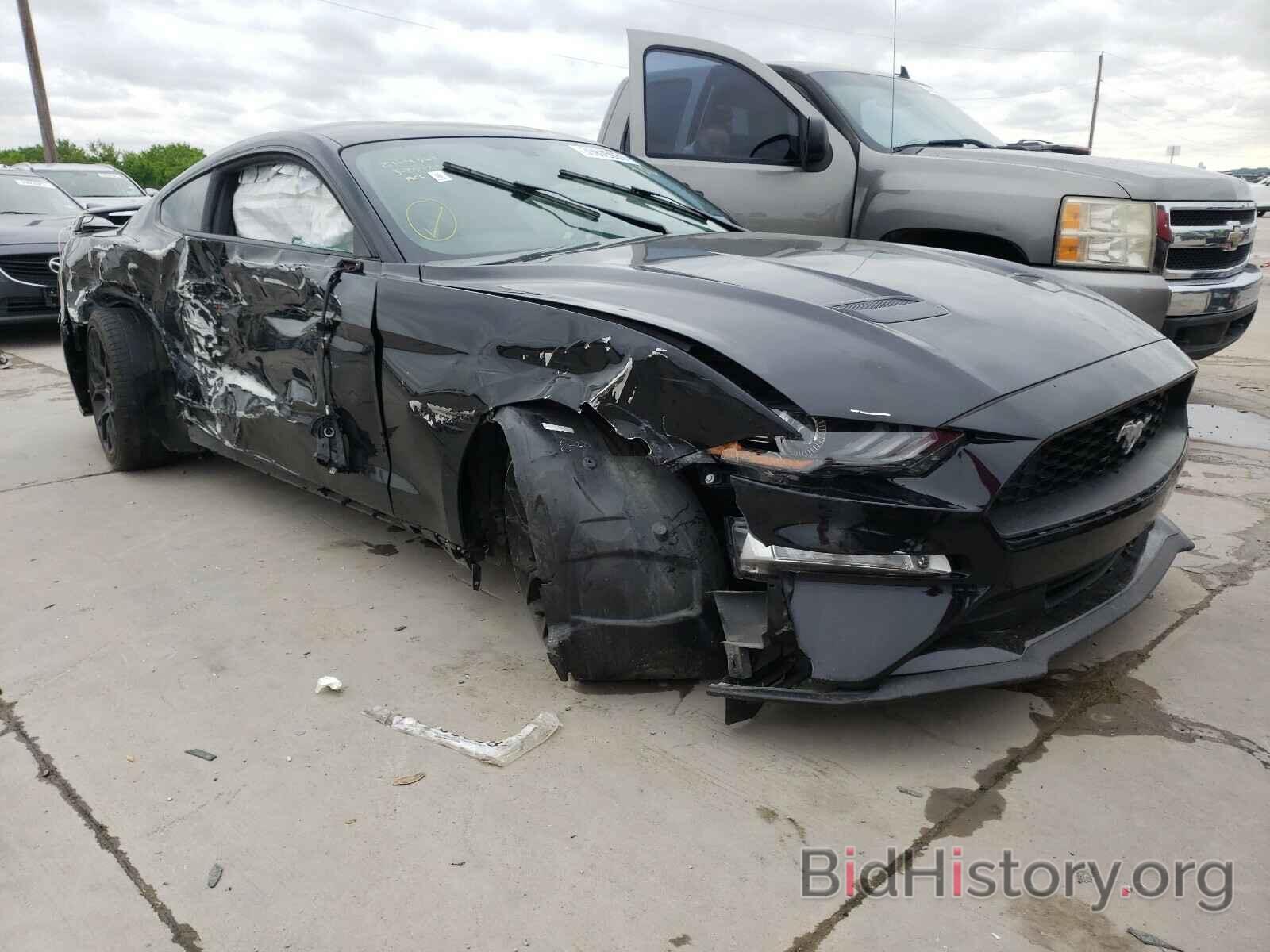 Photo 1FA6P8TH2J5154113 - FORD MUSTANG 2018