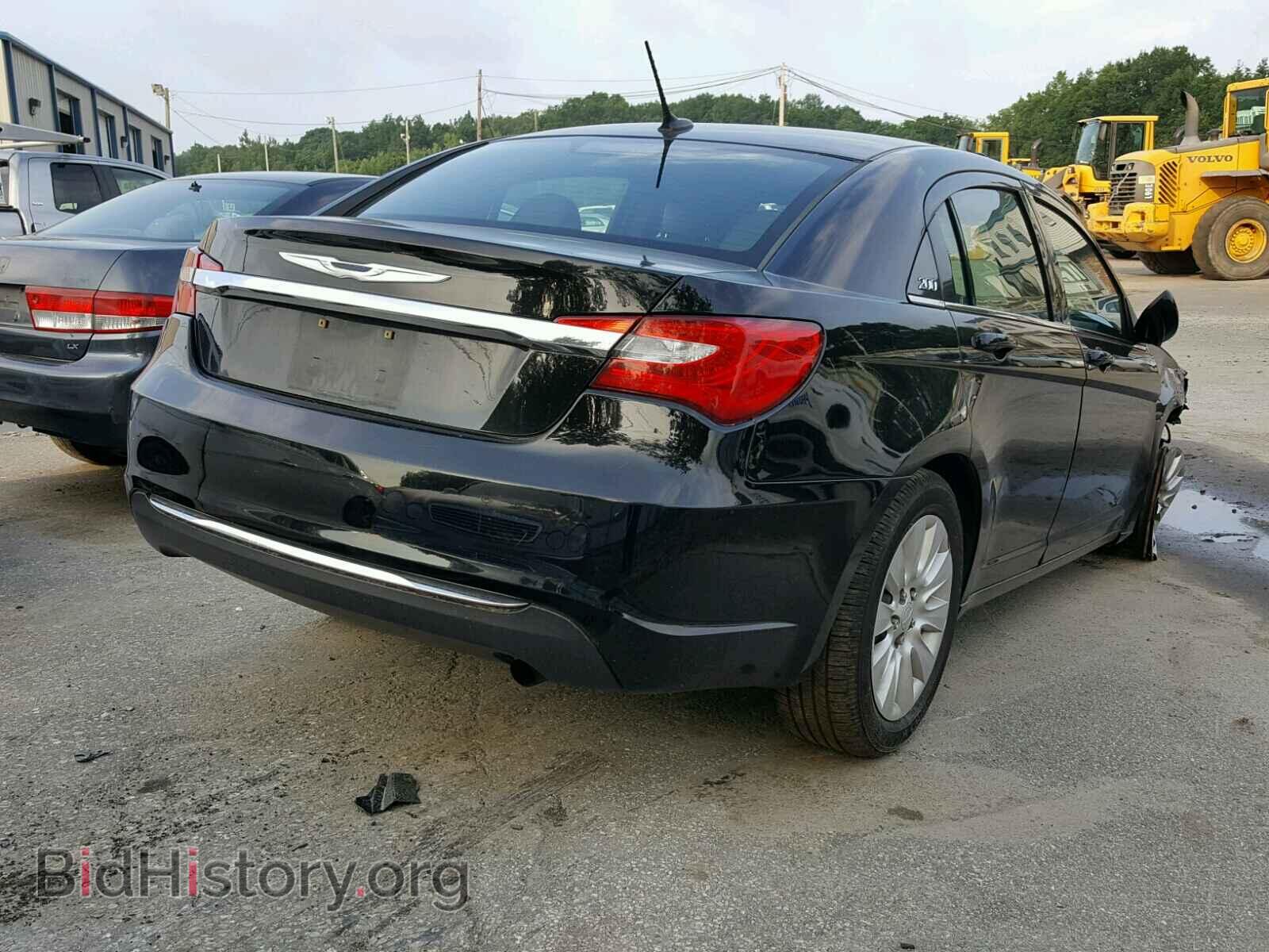 2012 CHRYSLER 200 - VIN: 1C3CCBAB0CN130341 - Photo 4