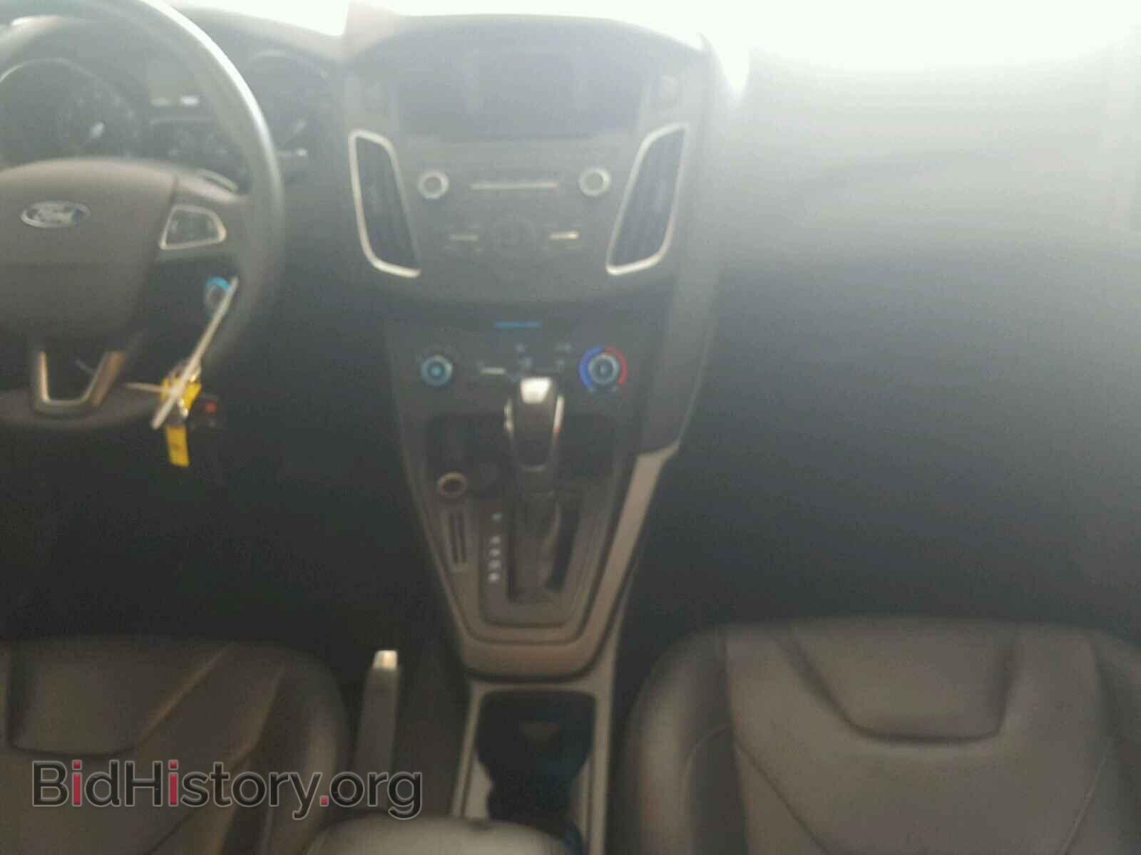 2016 FORD FOCUS - VIN: 1FADP3F25GL295358 - Фото 9