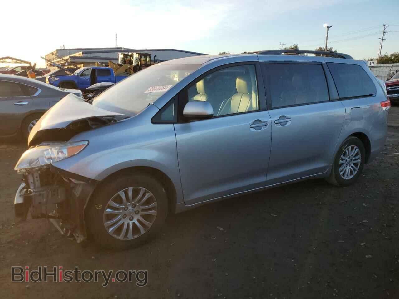 Photo 5TDYK3DCXES438192 - TOYOTA All Models 2014