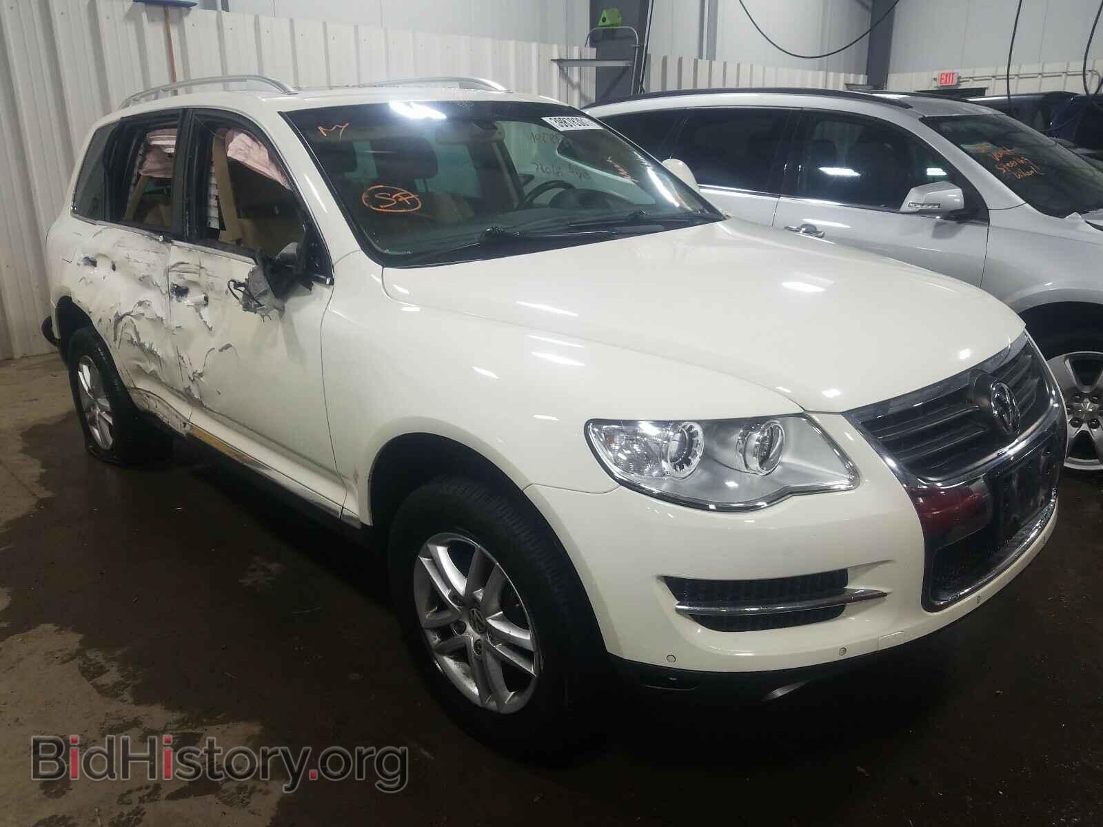 Фотография WVGBE77L08D039867 - VOLKSWAGEN TOUAREG 2008