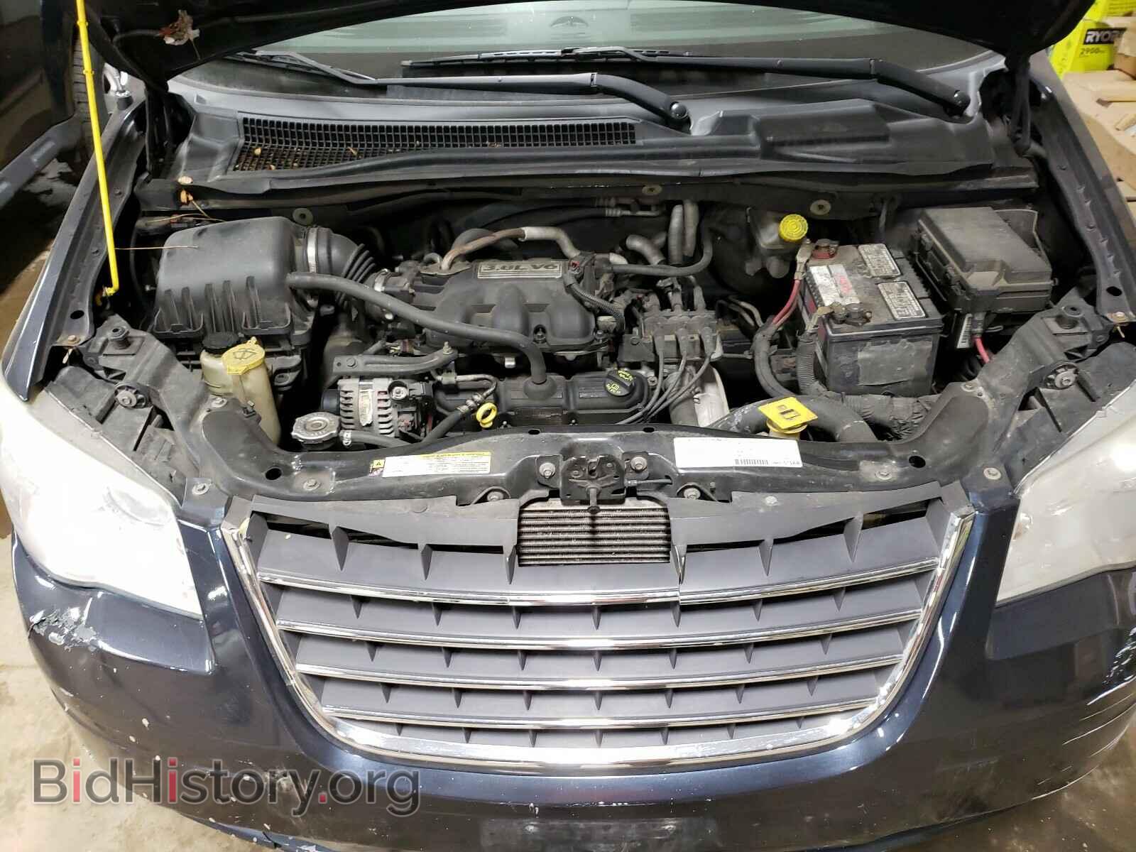 2008 CHRYSLER MINIVAN - VIN: 2A8HR54P28R648883 - Фото 7