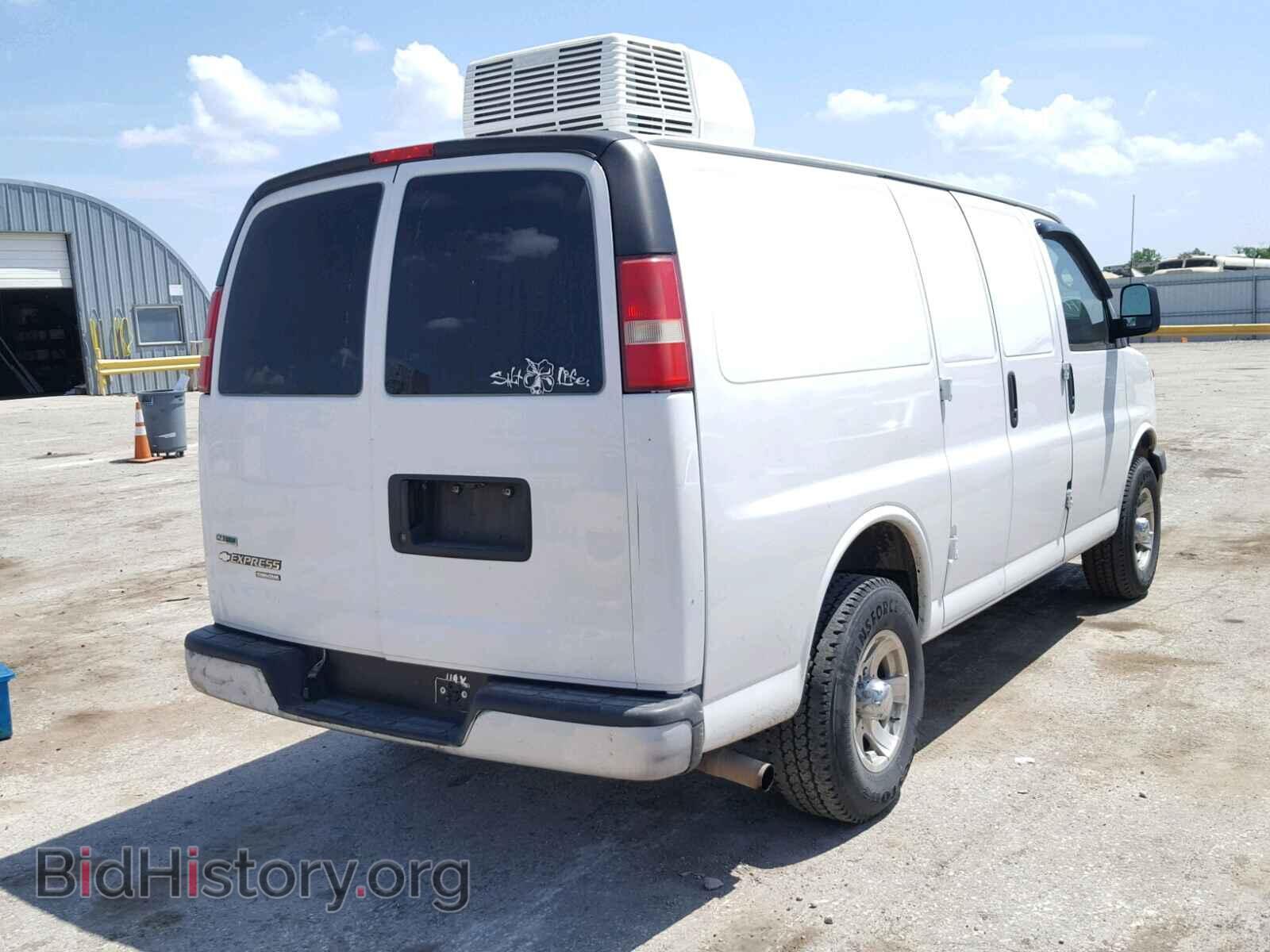 2011 CHEVROLET EXPRESS - VIN: 1GCWGFFA1B1101232 - Фото 4