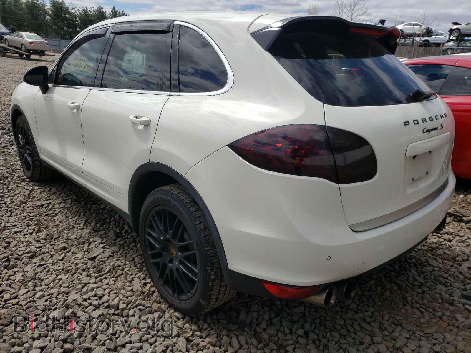 2011 PORSCHE CAYENNE - VIN: WP1AB2A27BLA55233 - Photo 3