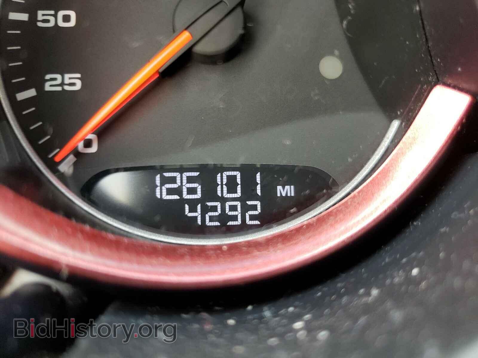 2011 PORSCHE CAYENNE - VIN: WP1AB2A27BLA55233 - Photo 8