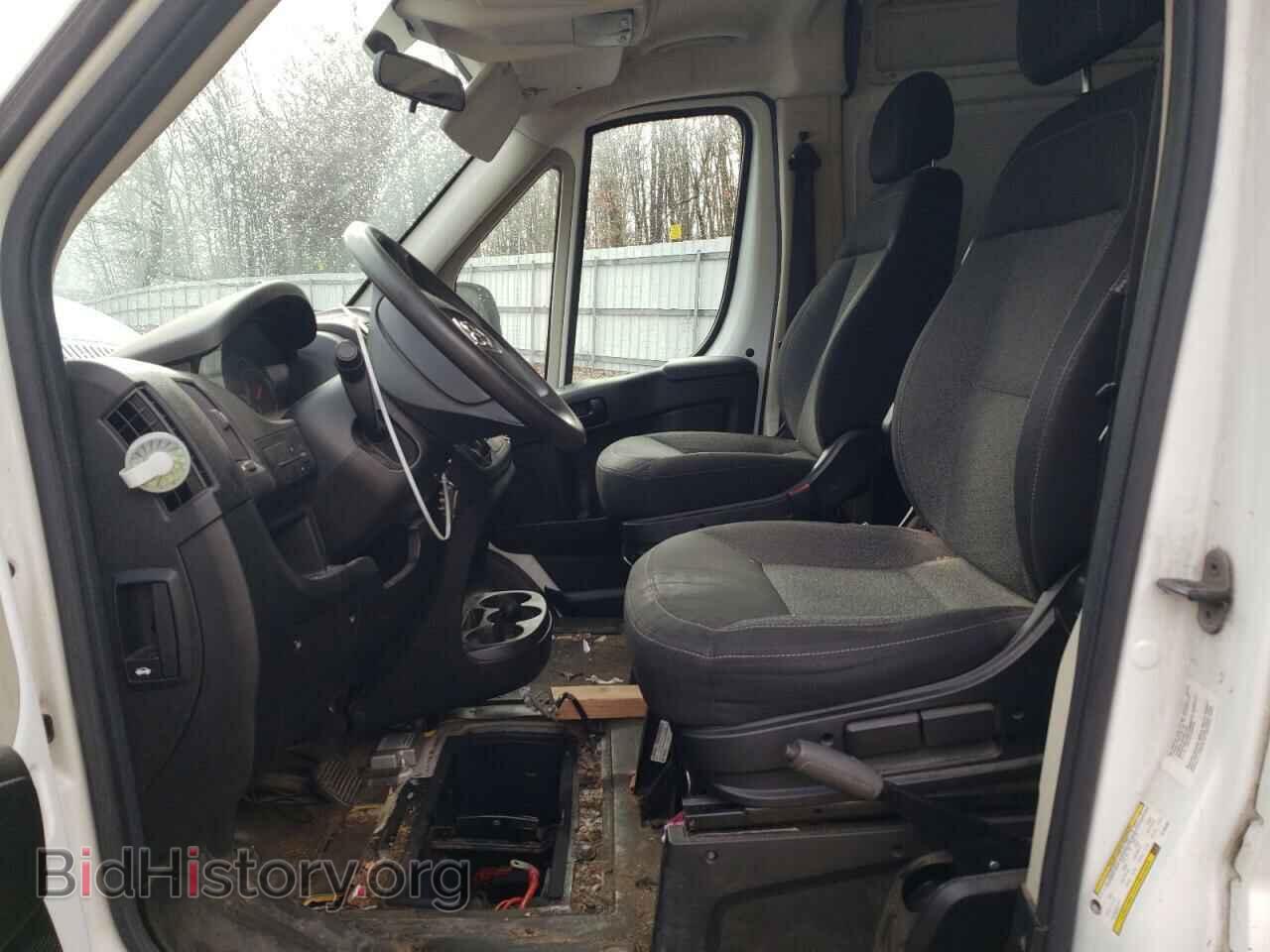 2014 RAM All Models - VIN: 3C6TRVBG2EE103338 - Фото 7