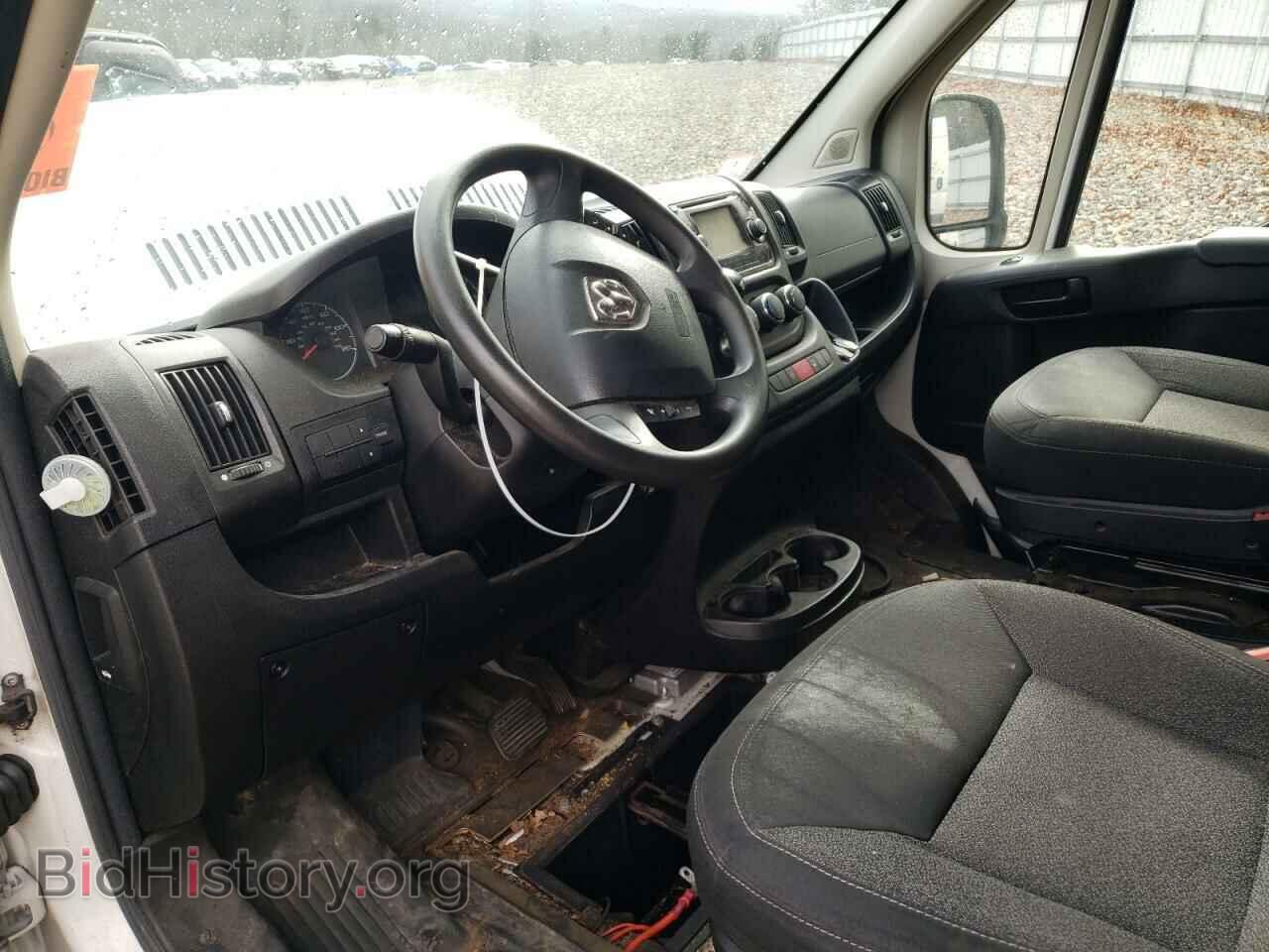 2014 RAM All Models - VIN: 3C6TRVBG2EE103338 - Фото 8