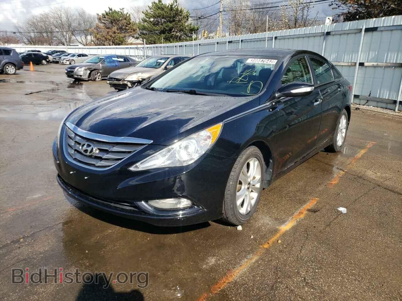 2013 HYUNDAI SONATA - VIN: 5NPEC4AC4DH810687 - Фото 2