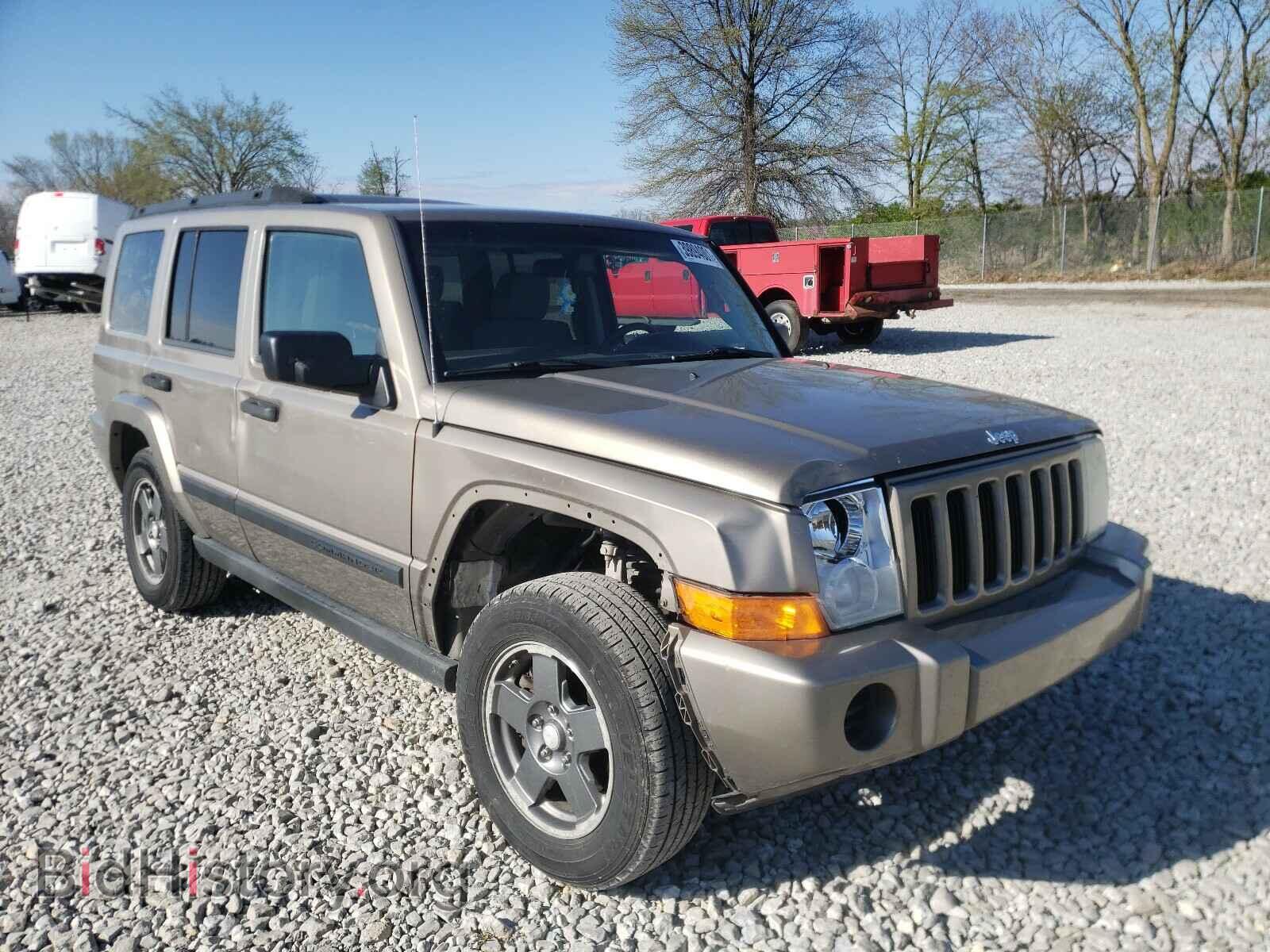 Фотография 1J8HG48N56C131964 - JEEP COMMANDER 2006