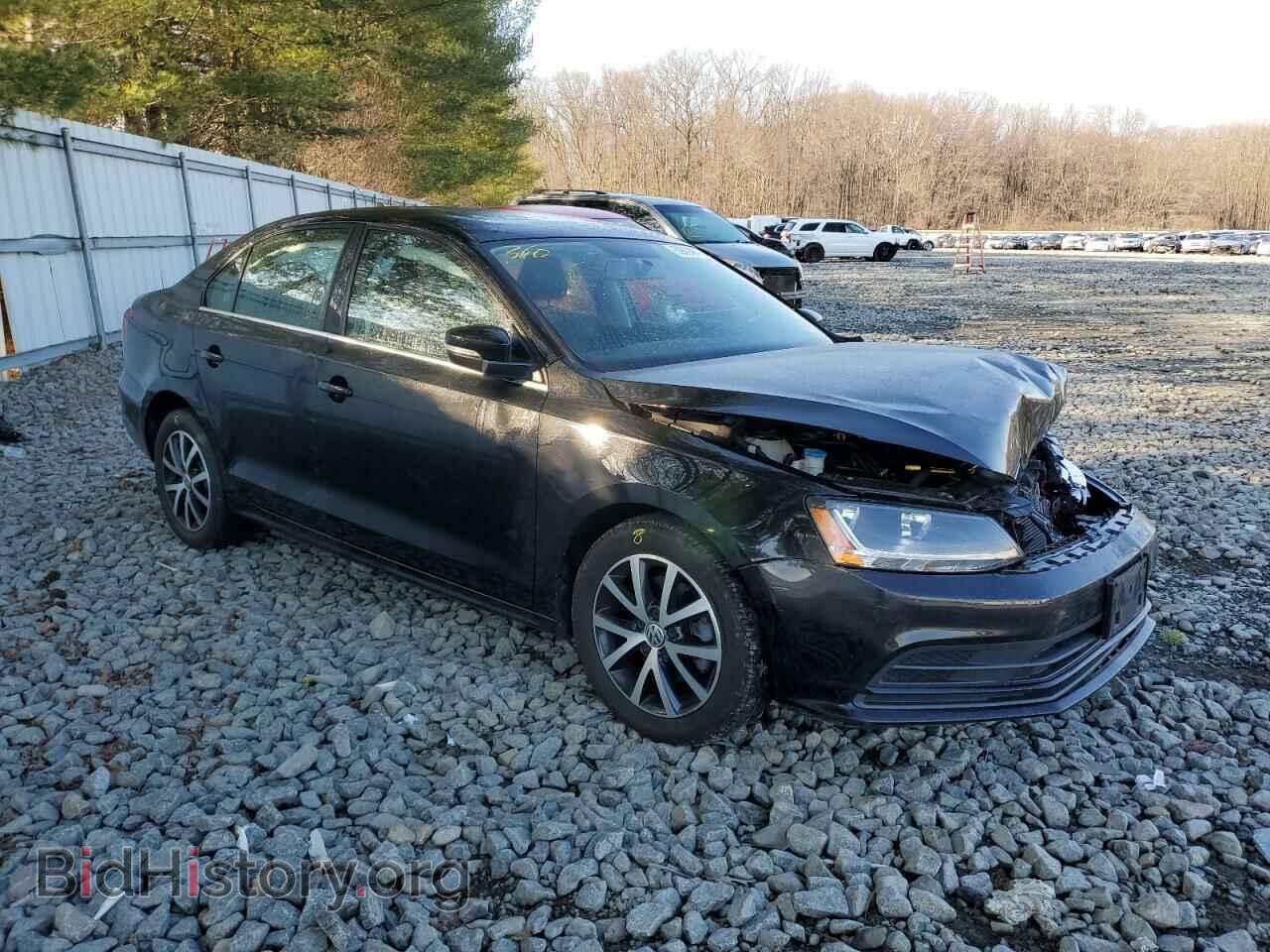 2017 VOLKSWAGEN JETTA - VIN: 3VWDB7AJ0HM229974 - Photo 4