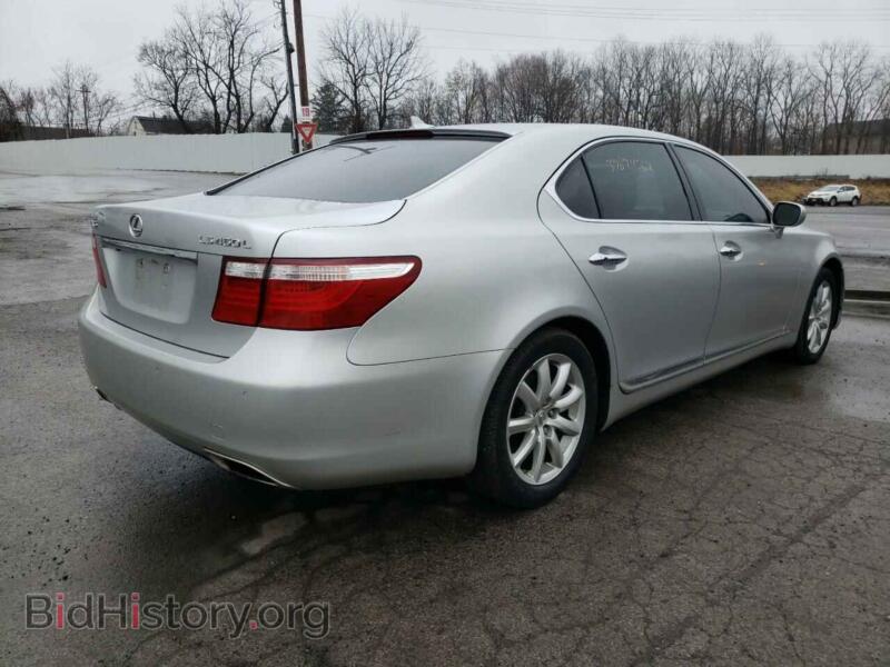 2008 Lexus LS (VIN JTHGL46F985027154) — фото 4 из 10