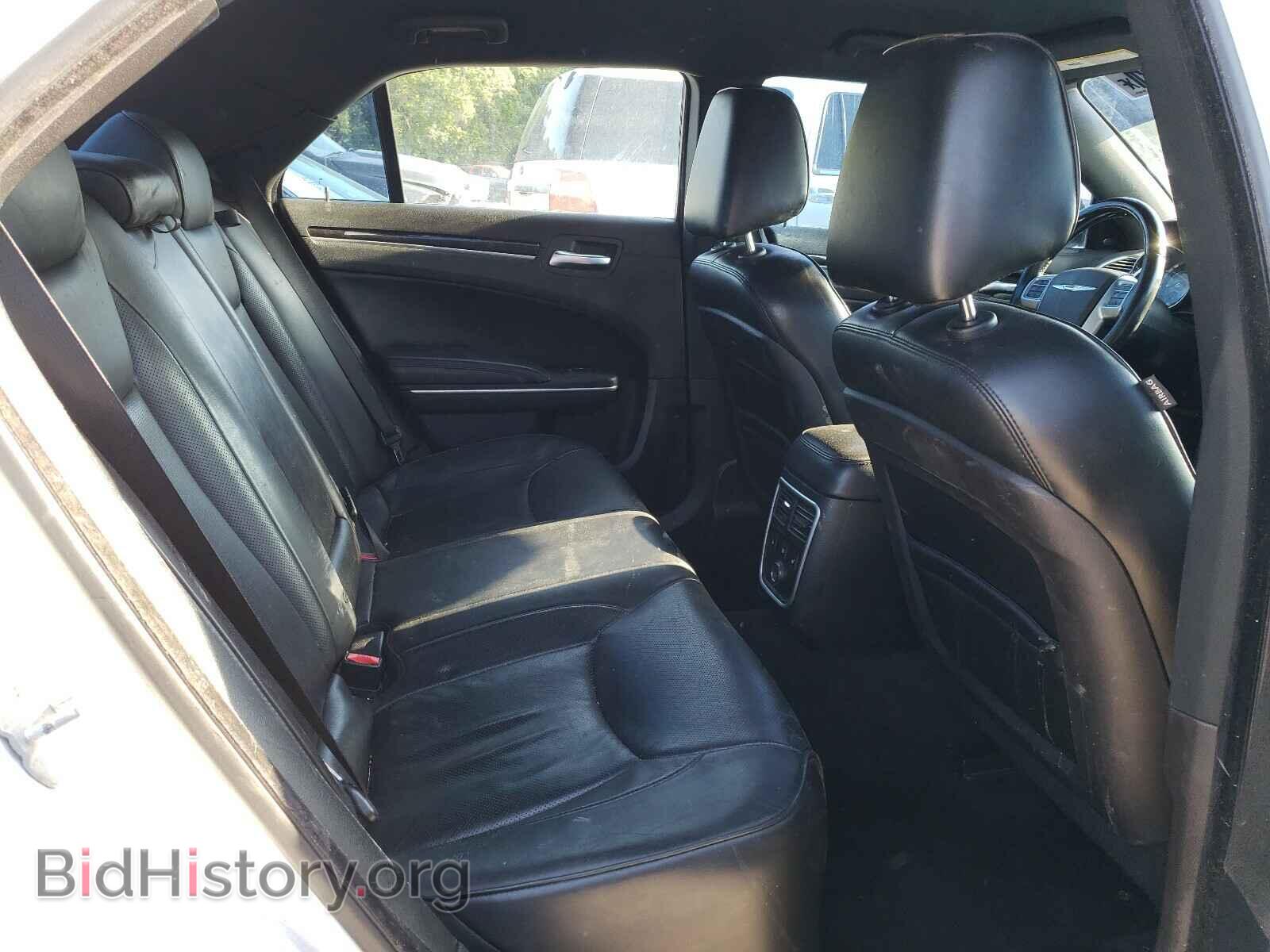 2013 CHRYSLER 300 - VIN: 2C3CCAET2DH523748 - Фото 6