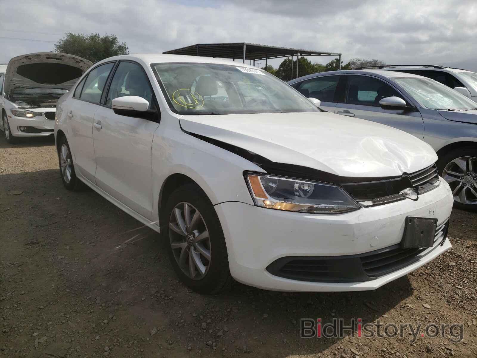 Photo 3VWDZ7AJ2BM388837 - VOLKSWAGEN JETTA 2011