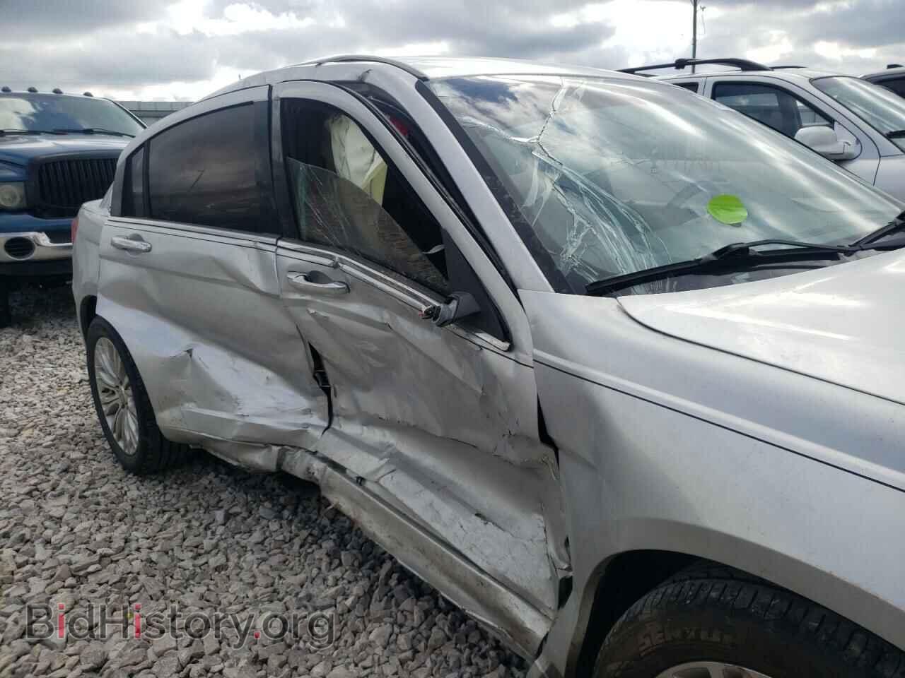 2012 CHRYSLER 200 - VIN: 1C3CCBCB2CN102053 - Photo 9