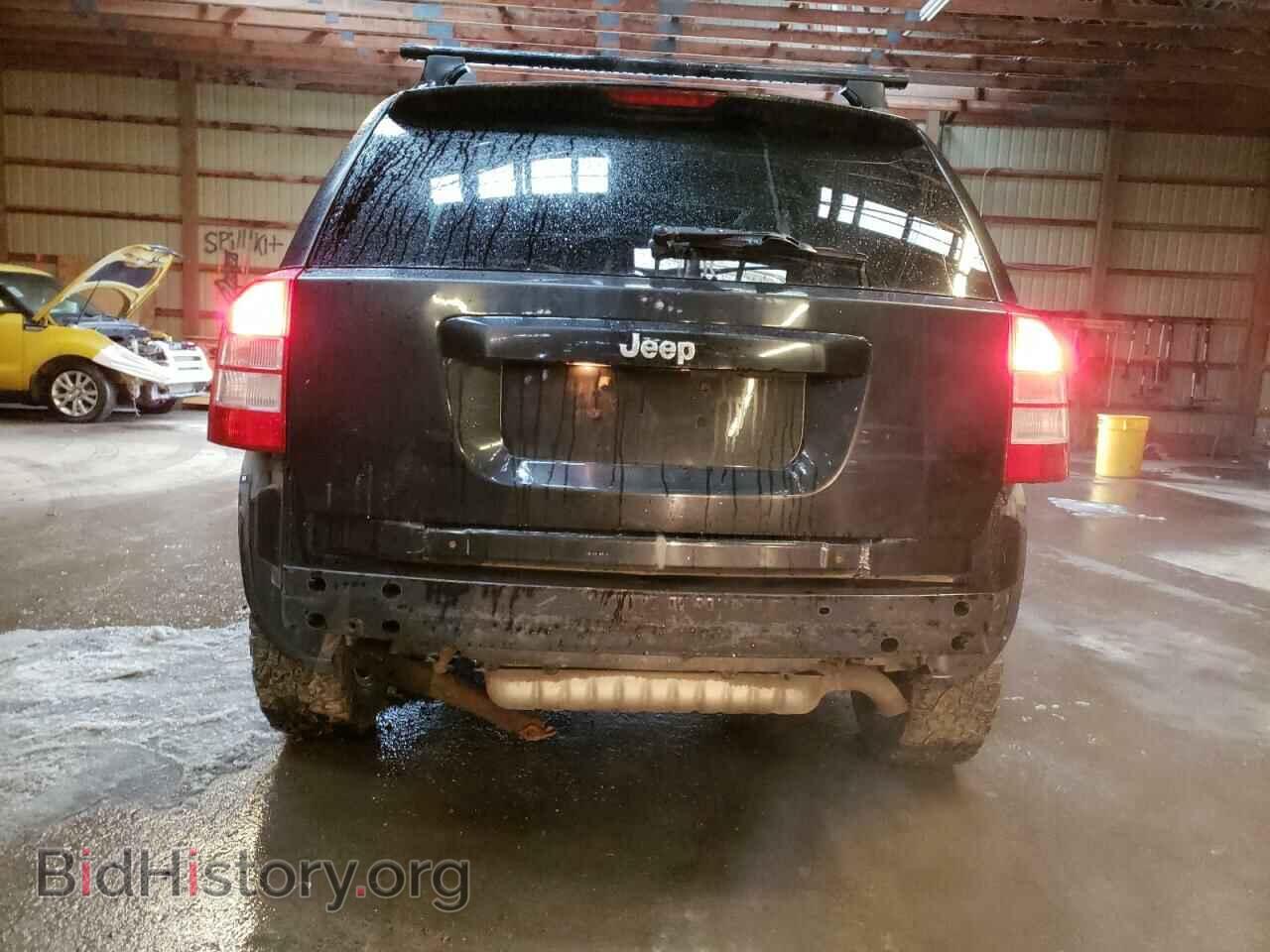 2010 JEEP COMPASS - VIN: 1J4NT4FB5AD551400 - Фото 6