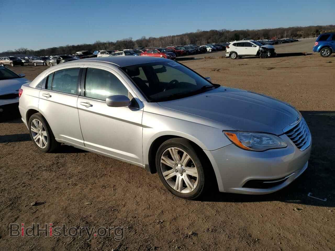 2012 CHRYSLER 200 - VIN: 1C3CCBAB4CN318327 - Фото 4