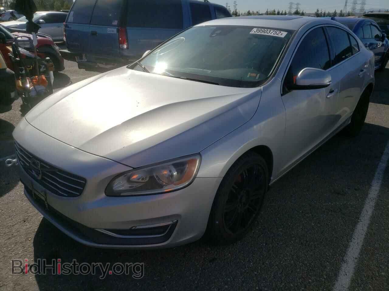 2014 VOLVO S60 - VIN: YV1612FS7E1292639 - Фото 2