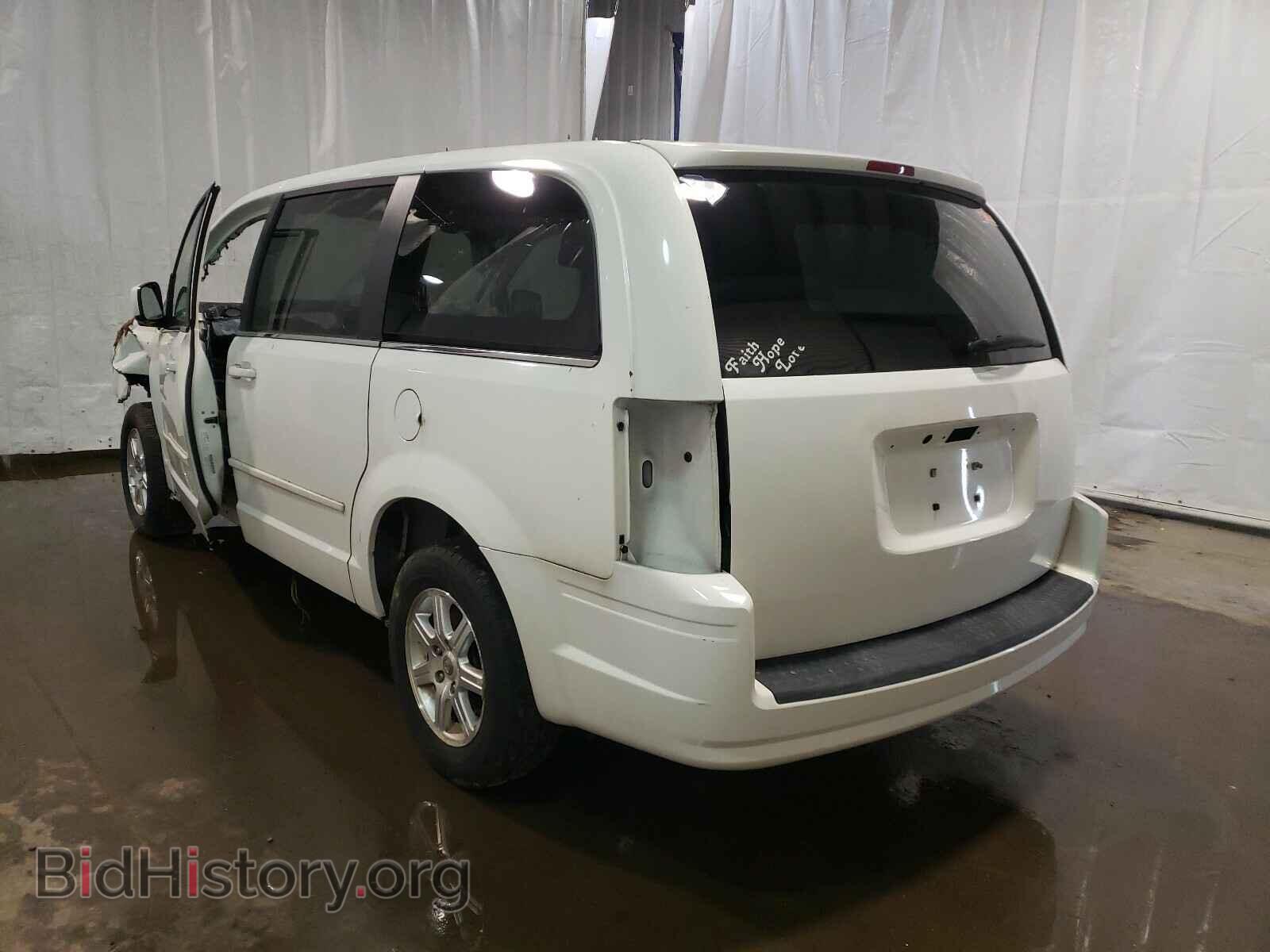 2008 CHRYSLER MINIVAN - VIN: 2A8HR54P88R711114 - Фото 3