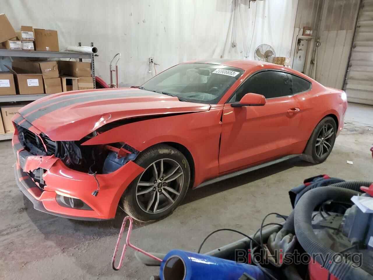 Photo 1FA6P8TH2G5335849 - FORD MUSTANG 2016